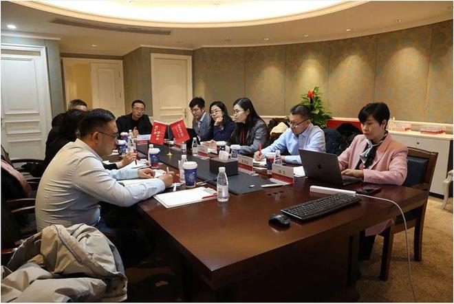 行業(yè)巨頭齊聚肥多多 濟(jì)南新頁(yè)新能源、浙江藍(lán)城雋源、上海文瀝共商電子商務(wù)平臺(tái)開(kāi)發(fā)建設(shè)